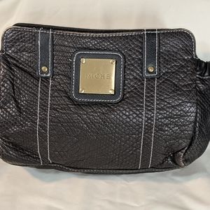 Miche black Roxy she'll purse